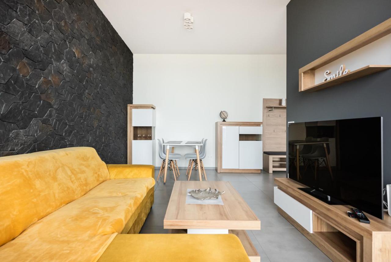 Metro Imielin 13Th Floor Apartment Варшава Экстерьер фото